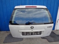 páté dveře na škodu octávii I kombi,
