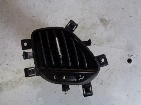 levý přední výdech na topení na fiat doblo II lift