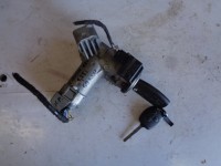 spínací skříňka na ford fiestu mk7,