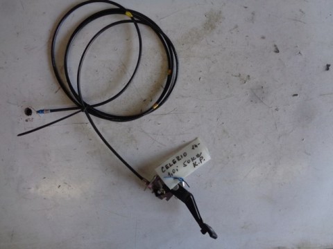 lanko na otevírání nádrže na suzuki celerio, páčka