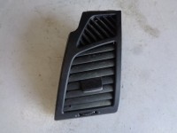 levý přední výdech topení na bmw 1 E87, 7059187-12