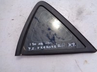 pravé zadní sklo do karoserie na hyundai i30 HB