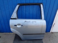 pravé zadní dveře na ford focus 2 kombi,