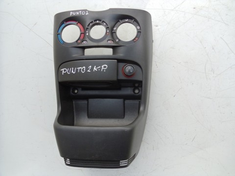 středový panel na fiat punto 2, autodíly na fiat punto 2,
