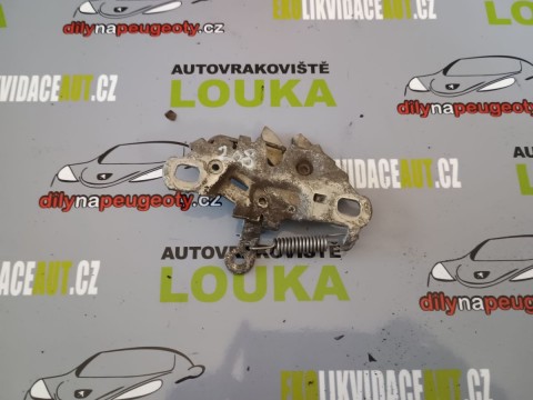 PEUGEOT 208 ZÁMEK KAPOTY