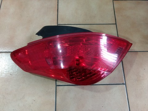 ZADNÍ SVĚTLO LEVÉ, PEUGEOT 308 HATCHBACK OD-07 DO-16