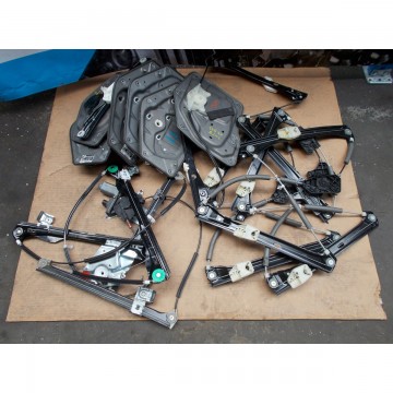 mechanismus stahování oken zadní levý - mechanický ŠKODA Octavia II 1Z0 1Z0839655