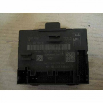 řídící jednotka dveří pravá přední ŠKODA Superb III 3V0  5Q0959392E