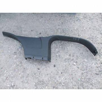 nástupní lišta levá VW Touareg  7P0853369H  82V