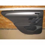 tapecírunk dveří levý zadní VW Golf Sportsvan 510  517867211L