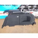 výplň kufru pravá AUDI A4 8K0 combi  8K9863880D  YEJ