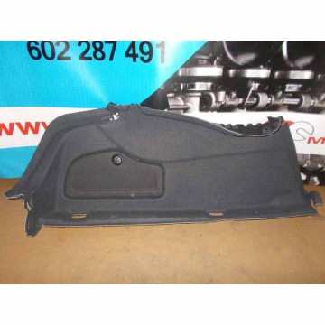 výplň kufru levá AUDI A6 4G0 sedan  4G5863887A  36R