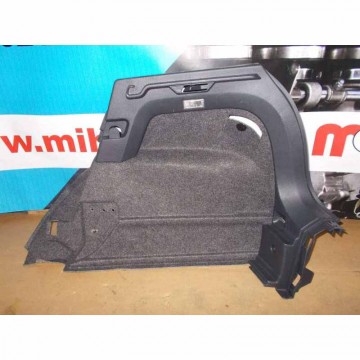 výplň kufru pravá VW Polo 6R0  6R6867428B  1BS