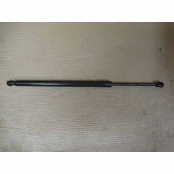 plynová vzpěra zadních pátých dveří VW Touran 5T1 2016-  5TA827550E