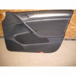 tapecírunk dveří přední pravý VW Golf VII 5G0