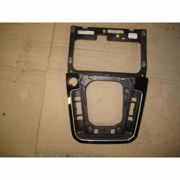 rámeček řadící páky VW Passat B8 3G0 hybrid  3G1864263