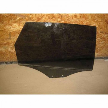 sklo do dveří pravé zadní AUDI A4 8K0 Avant 2012