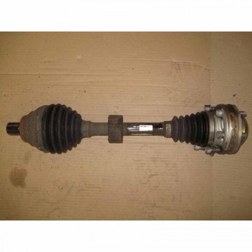 poloosa levá ŠKODA Superb III 3V0 2,0 TDI  3Q0407271AN