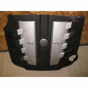 kryt motoru VW Touareg 7P0  057103925H - lehce poškozený