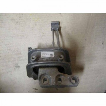 silentblok motoru VW Golf VII 5G0 2,0 TDI CUN  5Q0199262DF