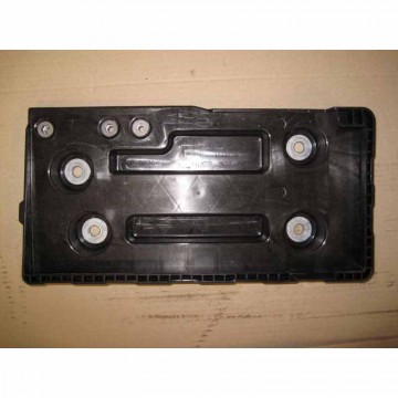 držák akumulátoru VW Passat B8 3G0  3Q0804869