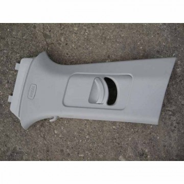 panel sloupku B  horní levý ŠKODA OCTAVIA III  5E0867243  Y20