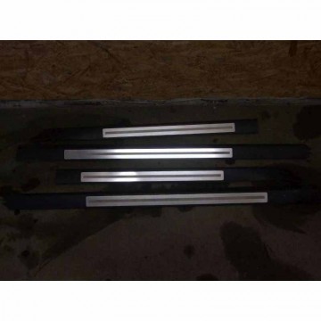 ozdobné lišty prahů - 4ks Audi A8L 4E0 09 4.2 TDI