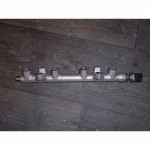 vstřikovací lišta - rampa ŠKODA Octavia III lift 5E0 1,5 TSi 110 KW  05E133320