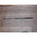 plynová vzpěra zadních pátých dveří VW Golf VII lift 5G0 HB  5G6827550G