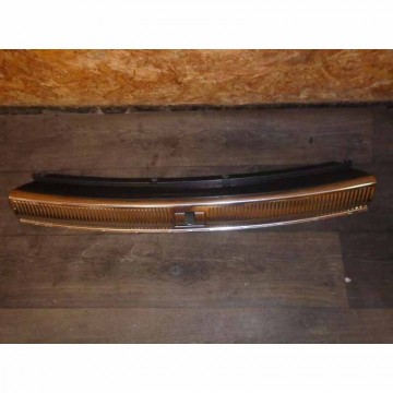 kryt zámku kufru AUDI Q5 80A  80A864483A