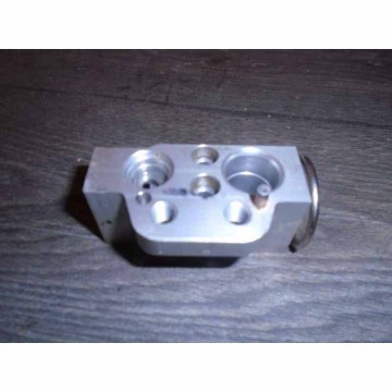 expanzní ventil VAG  1S0816679