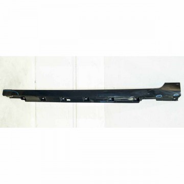 prahová lišta levá VW Passat B8 3G0  3G0853857F  3G0853857D - poškozená