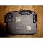 řídící jednotka střešního okna AUDI A4 8W0 sedan  4M0907594A