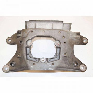 držák převodovky AUDI Q5 8R0 2,0 TDi CAH 7A Quattro  8K0399263K