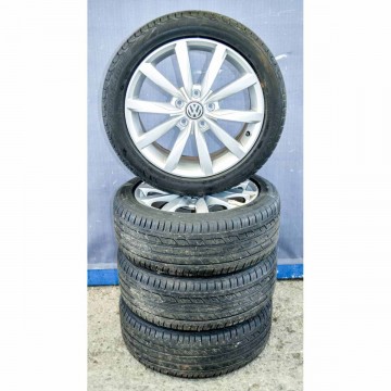 VW Golf VII 5G0 sada kol DIJON s pneu 225/45 R17 7Jx17H2 ET49 5G0601025CH 8Z8 - bez krytek