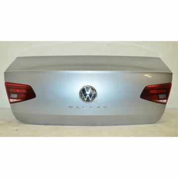 víko kufru VW Passat B8 3G0 lift sedan  3G5827025A
