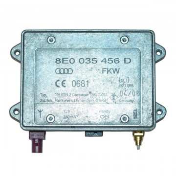 zesilovač pro mobilní telefon AUDI A4 8K0  8E0035456D