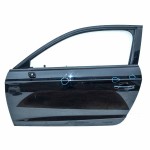 dveře přední levé AUDI A3 8V0 3DV  8V3831051B  8V3831051C - lehce poškozené (Holé)