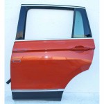 dveře zadní levé VW Tiguan 5NA  5NA833055G - poškozené (Holé)