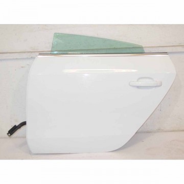 dveře zadní levé AUDI A5 8T0 lift Sportback  8T8833051D