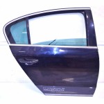 dveře zadní pravé VW Passat B7 3AA sedan  3AE833056 - poškrábaný lak (Holé)