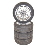 VW Golf VII 5G0 lift sada kol DIJON s pneu 225/45 R17 7Jx17H2 ET49  5G0601025BF/CH  8Z8
