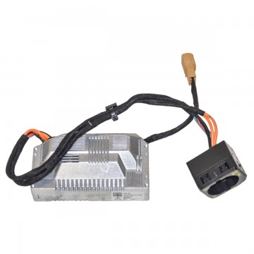 měnič napětí 230V + zásuvka SEAT Leon 5FA  3F0907155