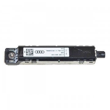 anténní zesilovač AUDI A3 8V0 (lift)  8V3035225D  8V4035225D