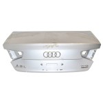 víko kufru - holé AUDI A8 4H0  4H0827753B  4H0827023B - poškozené
