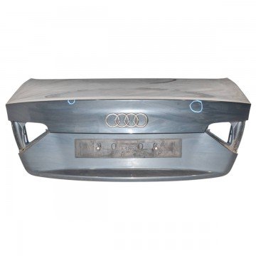 víko kufru - holé AUDI A5 8T0 (lift) Coupé  8T0827023C 8T0827023K/AJ - lehce poškrábané