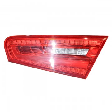 lampa zadní pravá - LED, vnitřní do pátých dveří AUDI A3 8V0 3DV  8V3945094A  8V3945094B