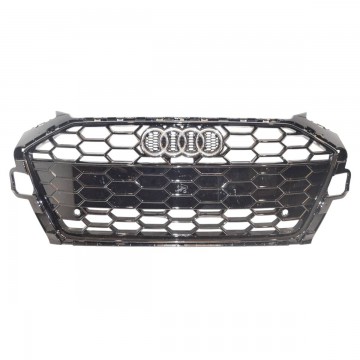 maska AUDI A4 8W0 lift  8W0853651EB  8W0853651DT - lehce poškrábaná