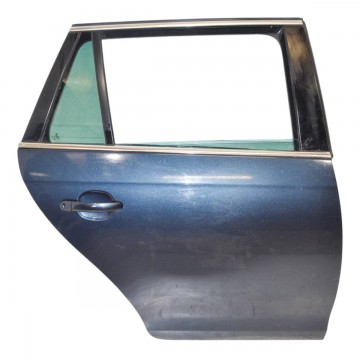 dveře zadní pravé VW Golf VI 5K0 combi  1K9833056  1K9833056B (Holé)