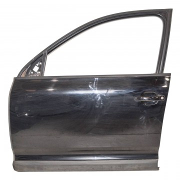 dveře přední levé VW Touareg 7LA 7L6  7L0831055L - lehce poškrábané (Holé)